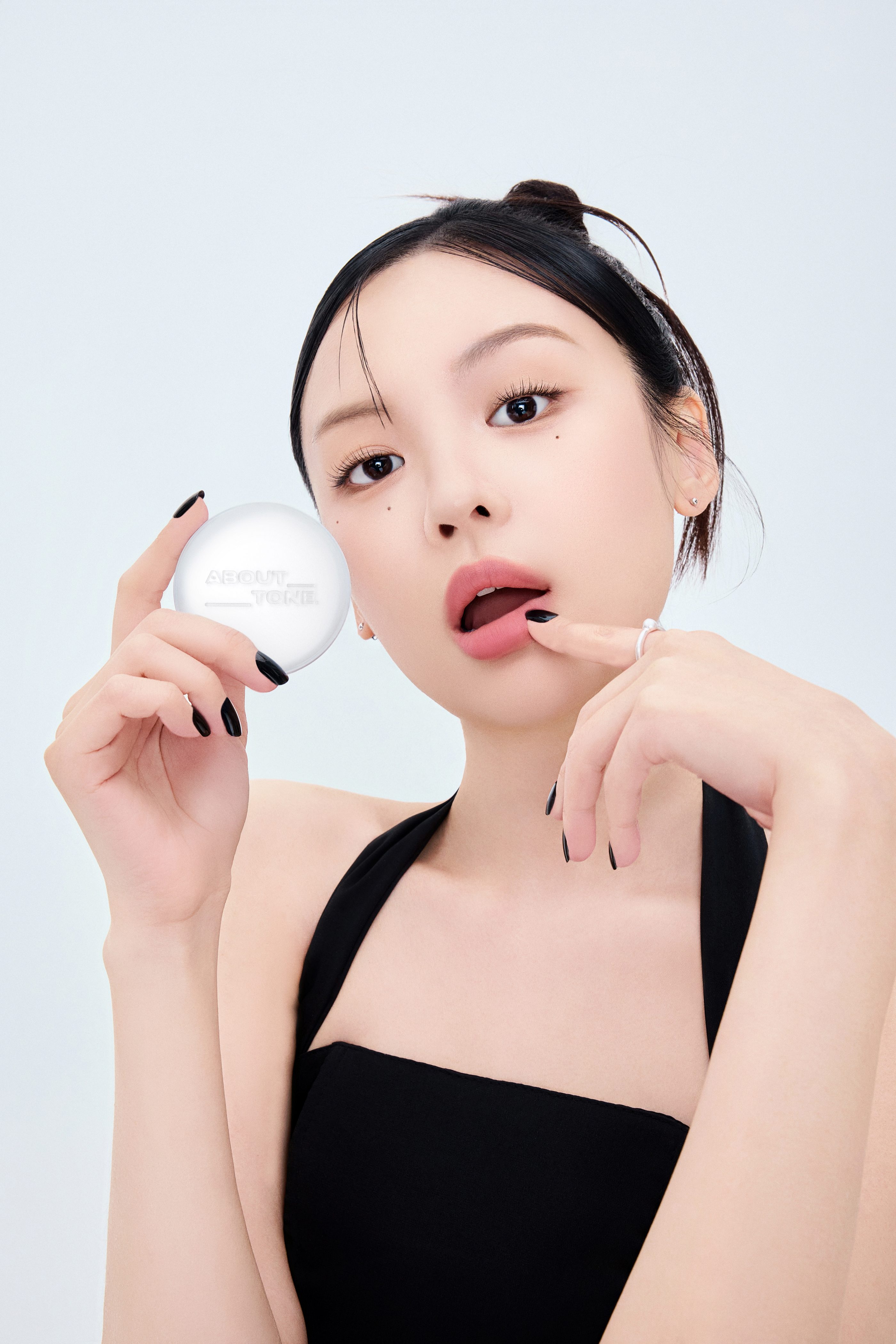 Alternative view of About_Tone. Sebum Cut Powder Pact 9G